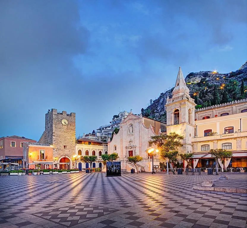 Appartamento Terrazza Sul Mare - A Pochi Minuti Da Taormina Giardini Naxos